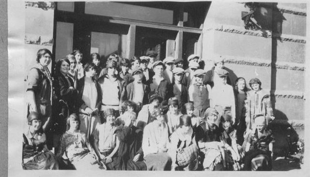 ScrapBook003.jpg (49488 bytes)