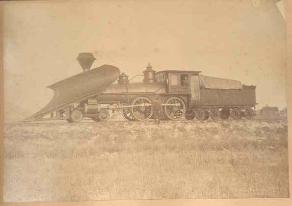 Train snowplow about 1910